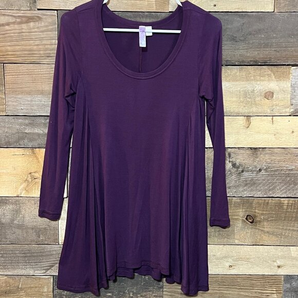 Alya Purple Long Sleeve Blouse Shark Bite bottom Size small - Picture 8 of 11